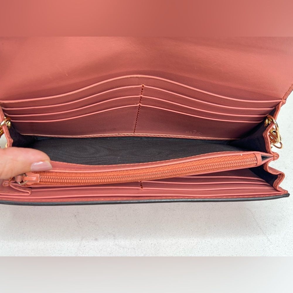 Gucci Pink Crossbody Bag - Picture 12 of 12